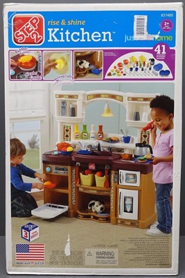 step 2 rise and shine kitchen